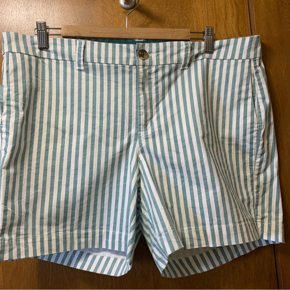 OLD NAVY EVERYDAY SHORTS STRIPED GREEN & WHITE SZ 14